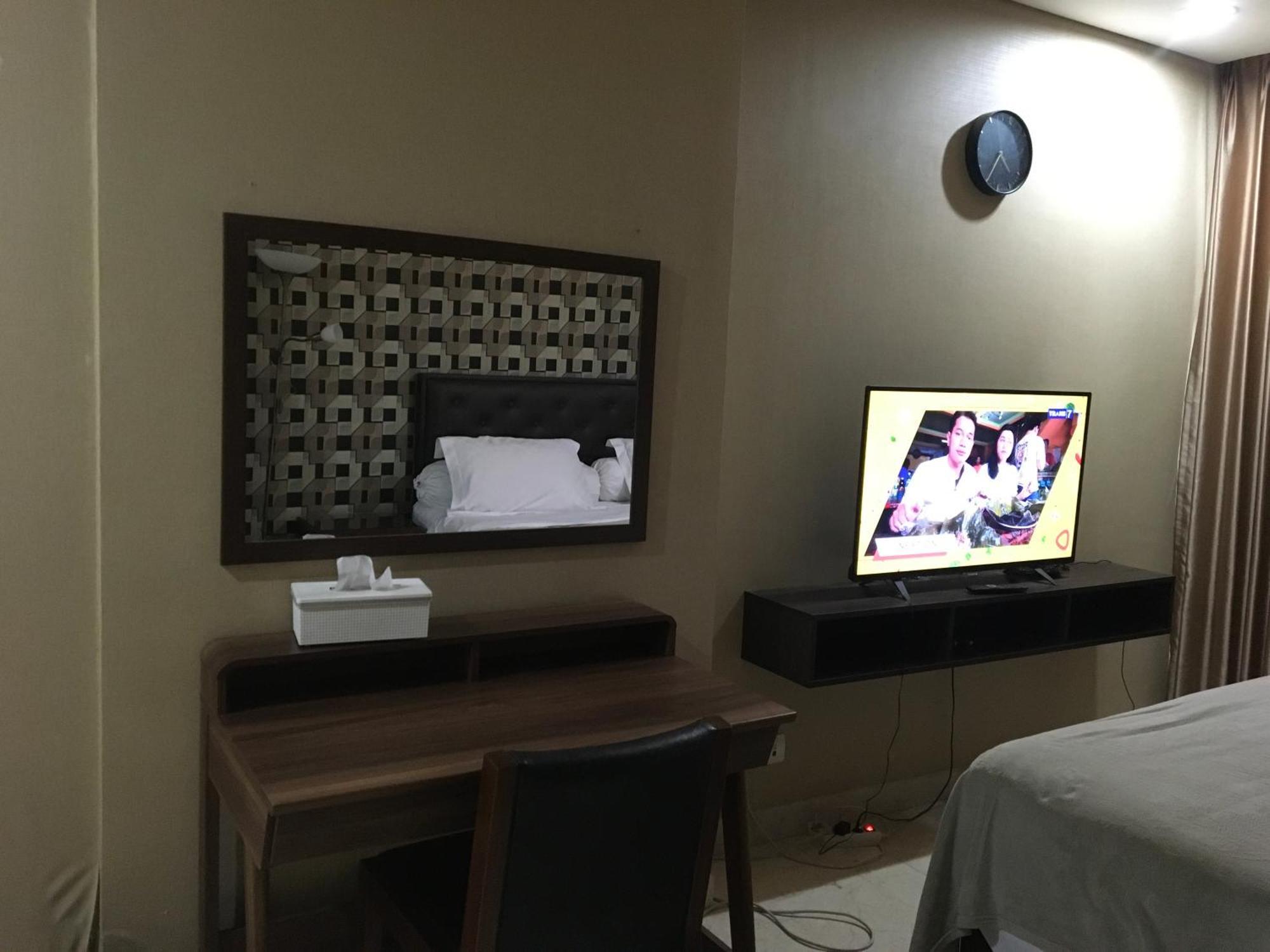Apartemen Luxury 2 Bedroom At The Grove-masterpiece, Epicentrum