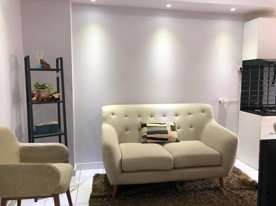 2br Krl Access With Netflix, Kalibata * Jakarta