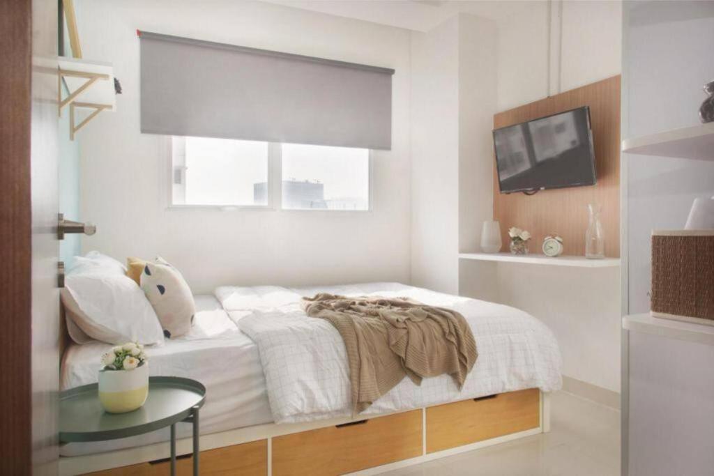 Lrt Access With Netflix, Wifi, Gym And Pool, Signature Park Grande *