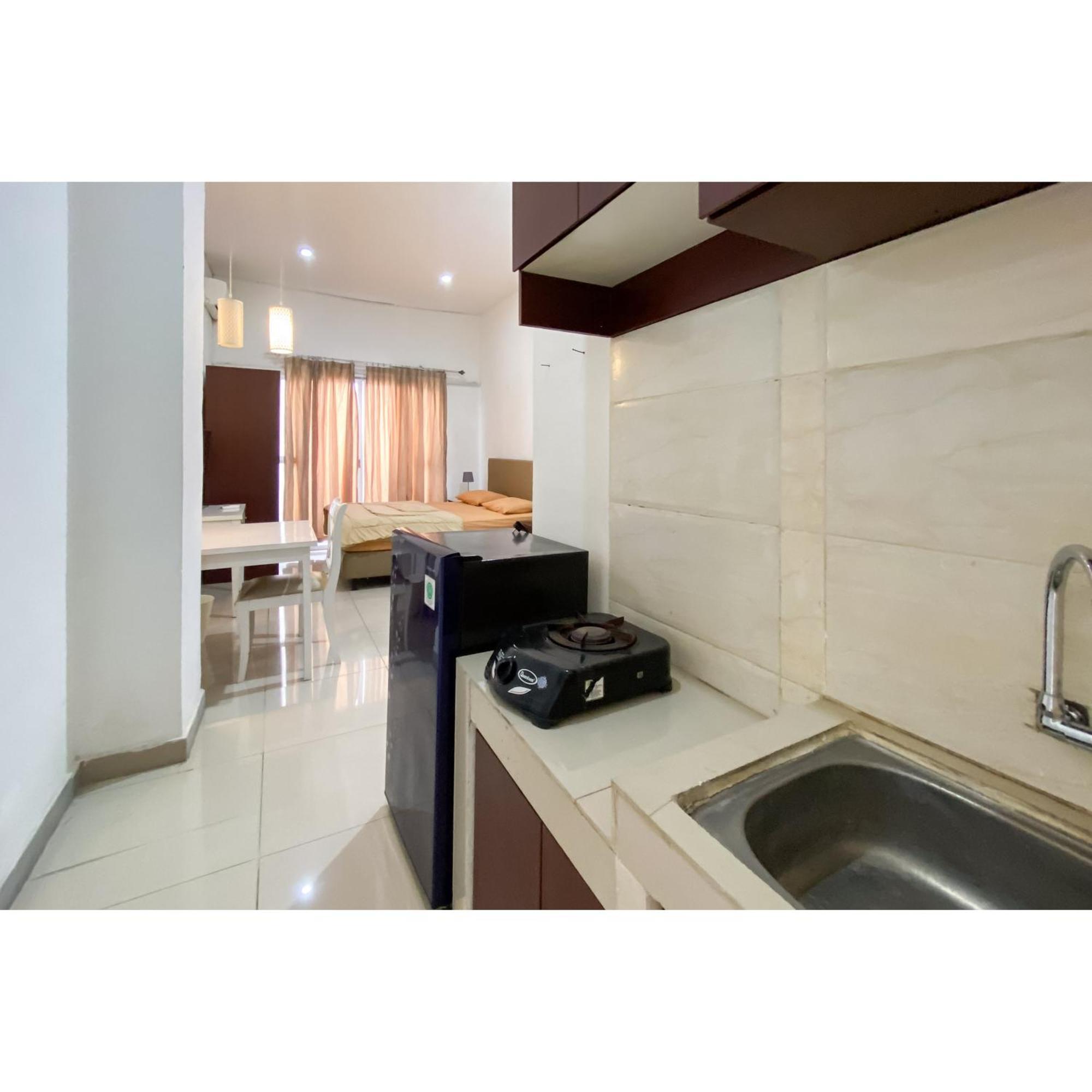 Curves Mitra Reddoorz Khách sạn 2*