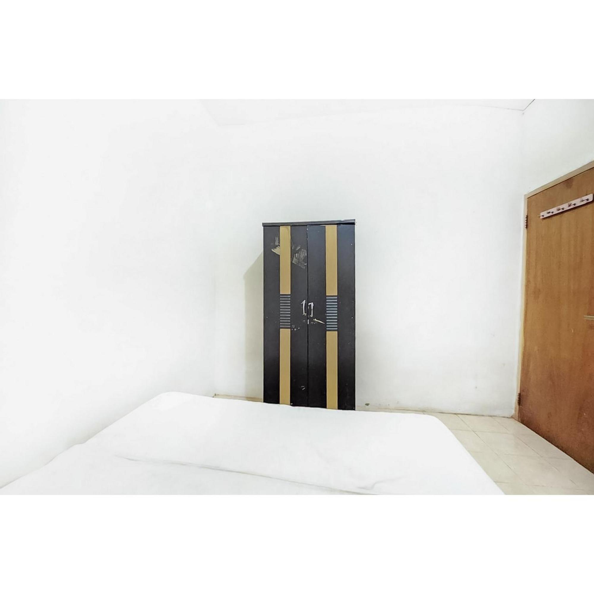 Hotel Kartini Populer Redpartner