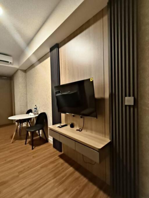 Gold Coast 1br Pudonng Netflix Sofa Bed Apartamento *