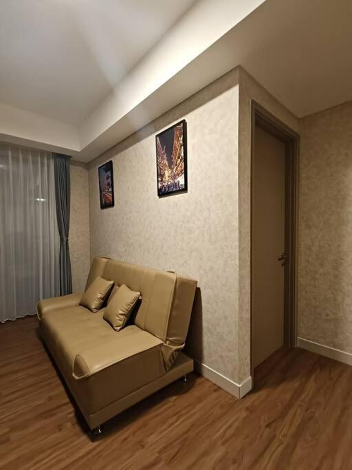 Apartamento Gold Coast 1br Pudonng Netflix Sofa Bed Jacarta