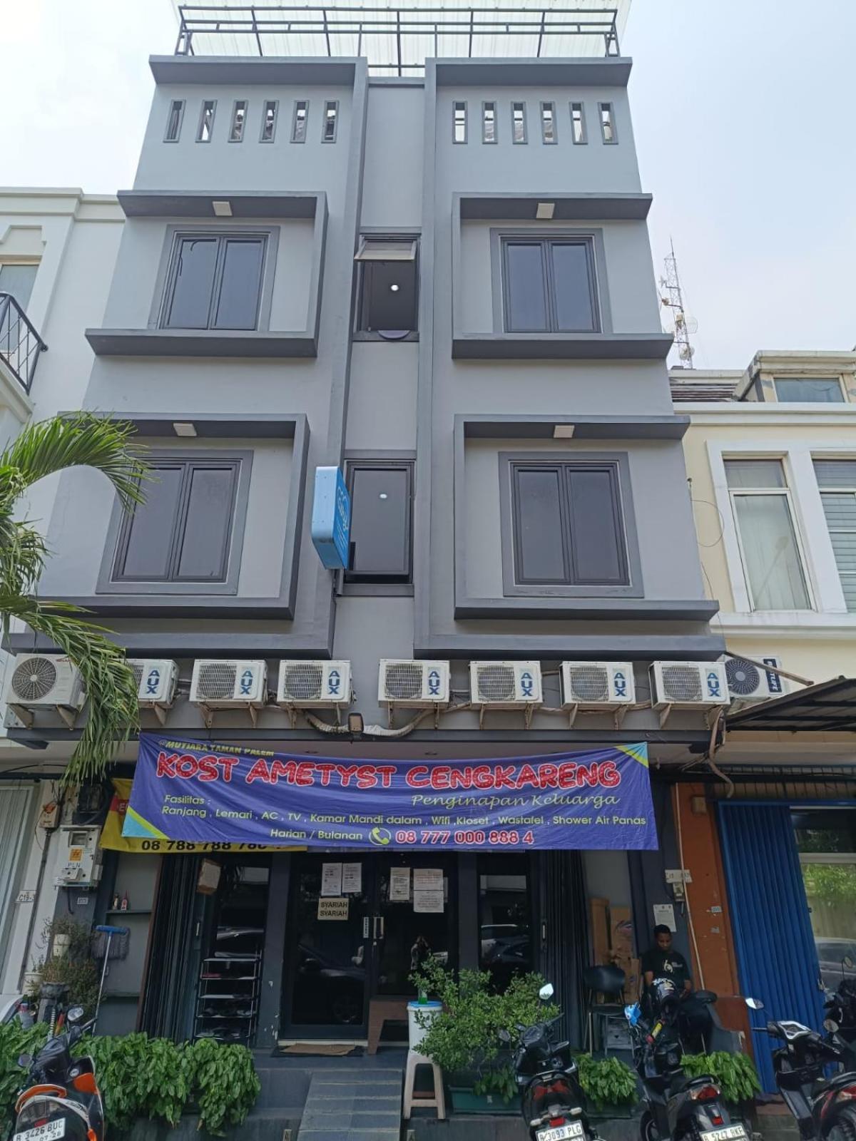 Amethyst Cengkareng Syariah 3* Jakarta
