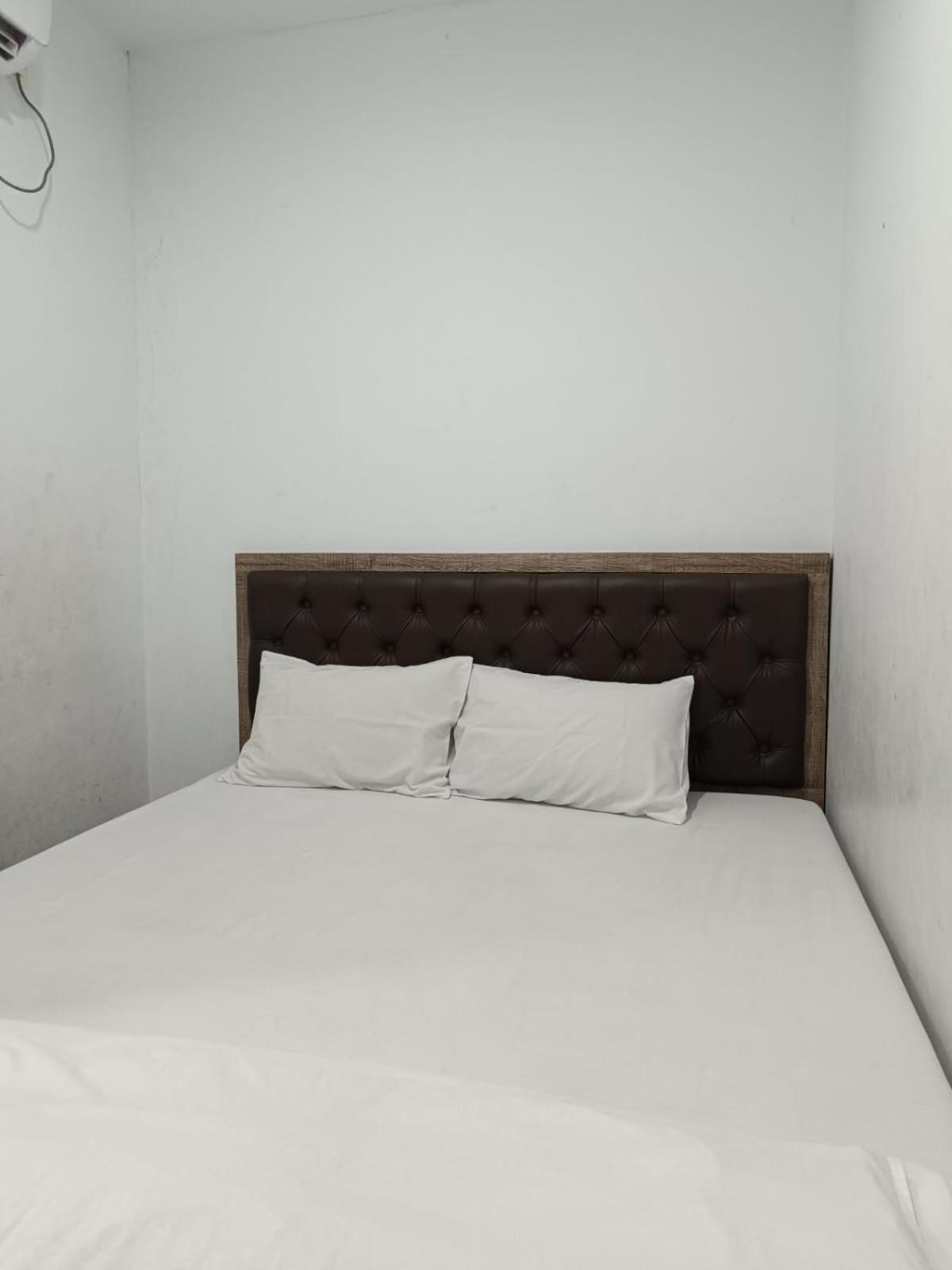 Amethyst Cengkareng Syariah Hotel 3*