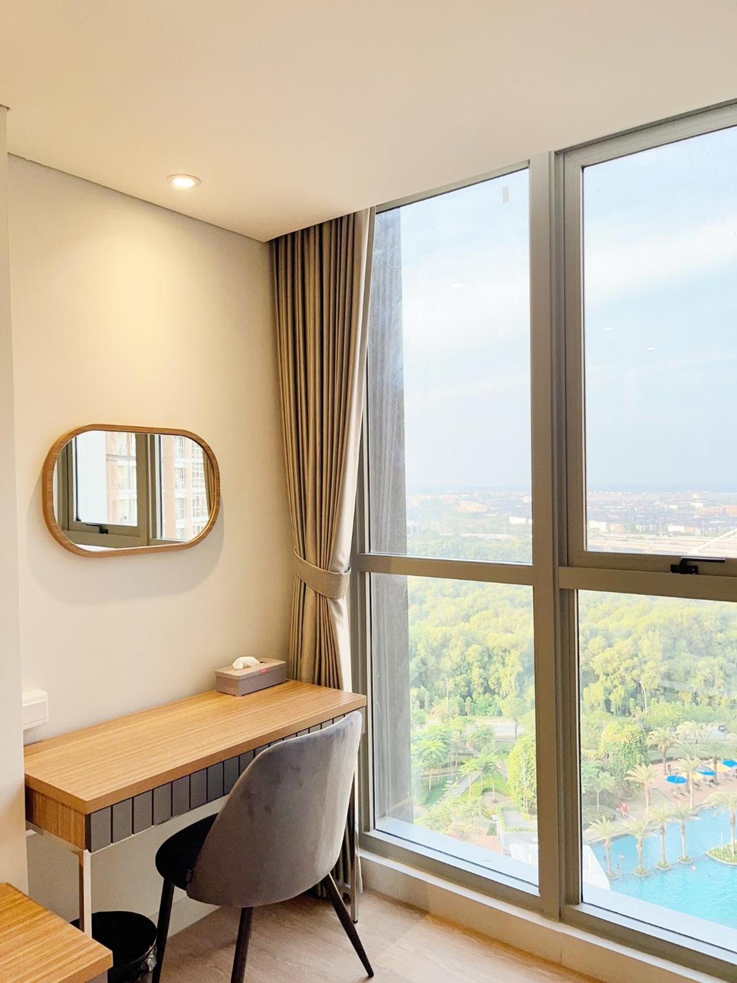Gold Coast Sea View By Rentrooms Appartement Jakarta