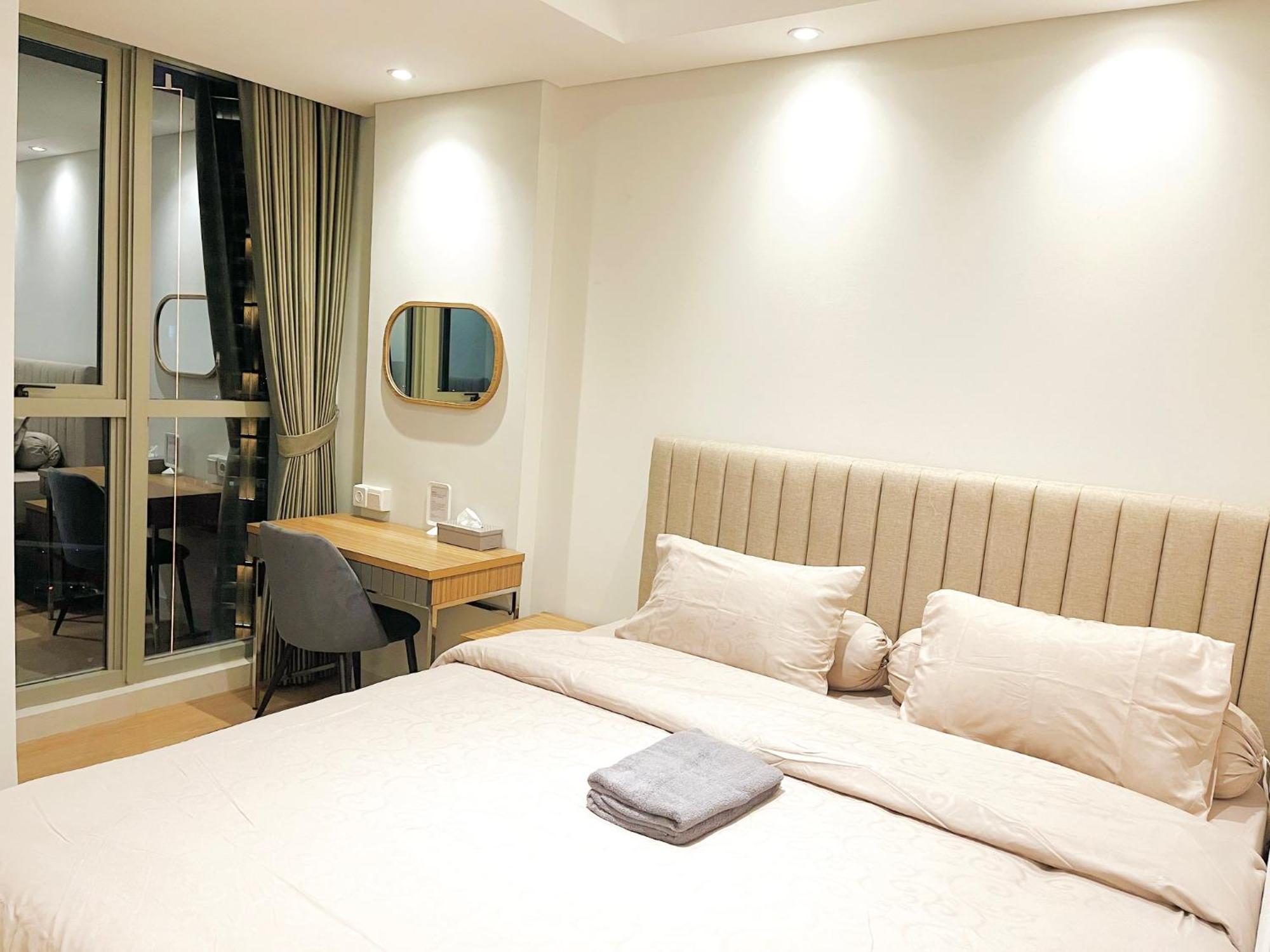 Appartement Gold Coast Sea View By Rentrooms Jakarta