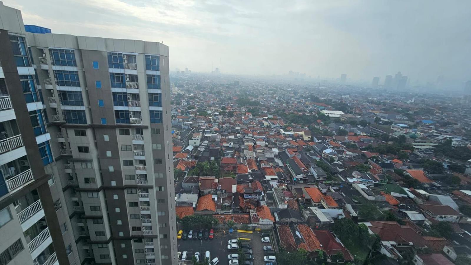 Pakubuwono Terrace Family Premium - Combine Units, Highest Floor Selatan Apartment