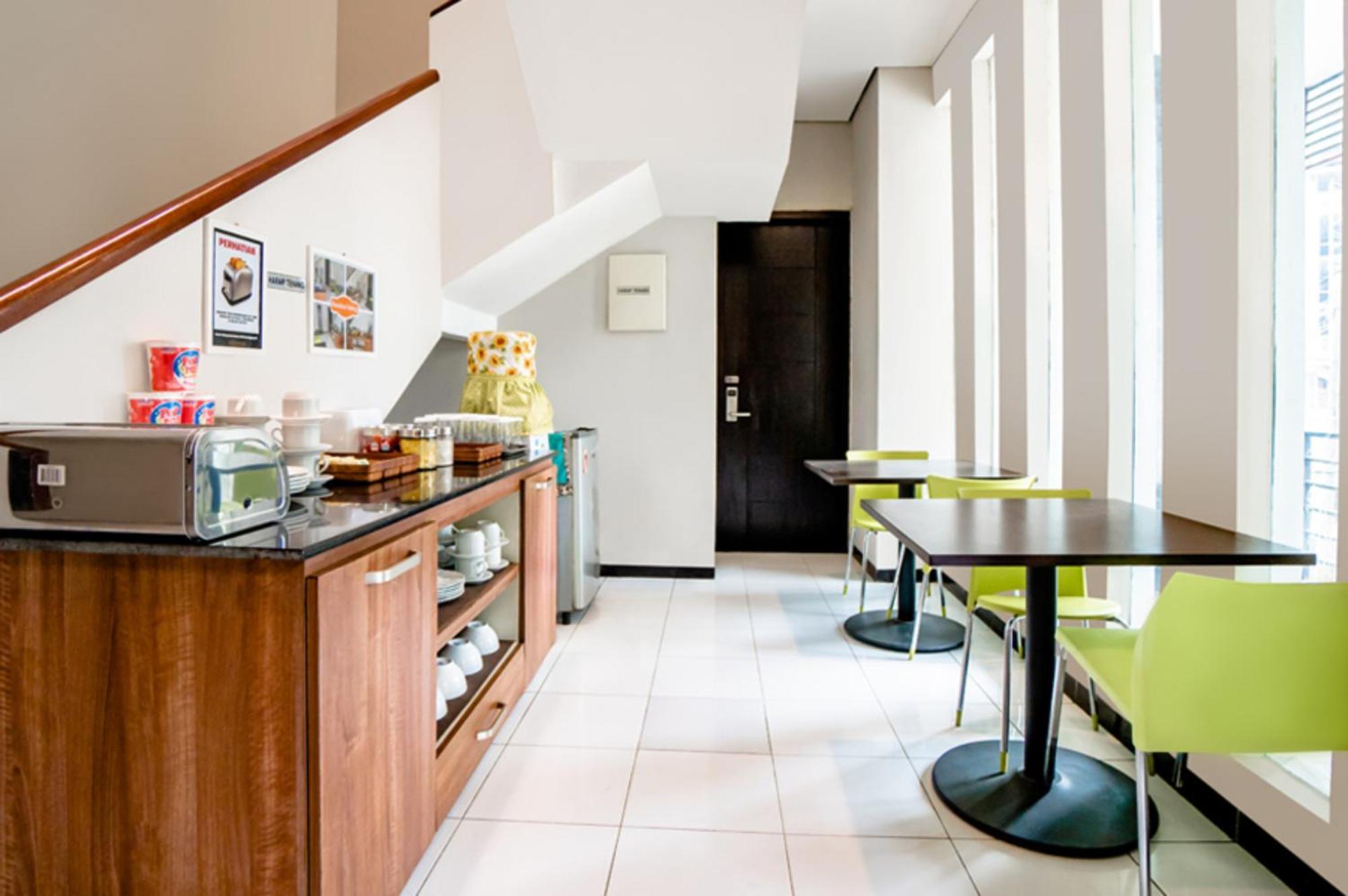 Aparthotel At Setiabudi Selatan