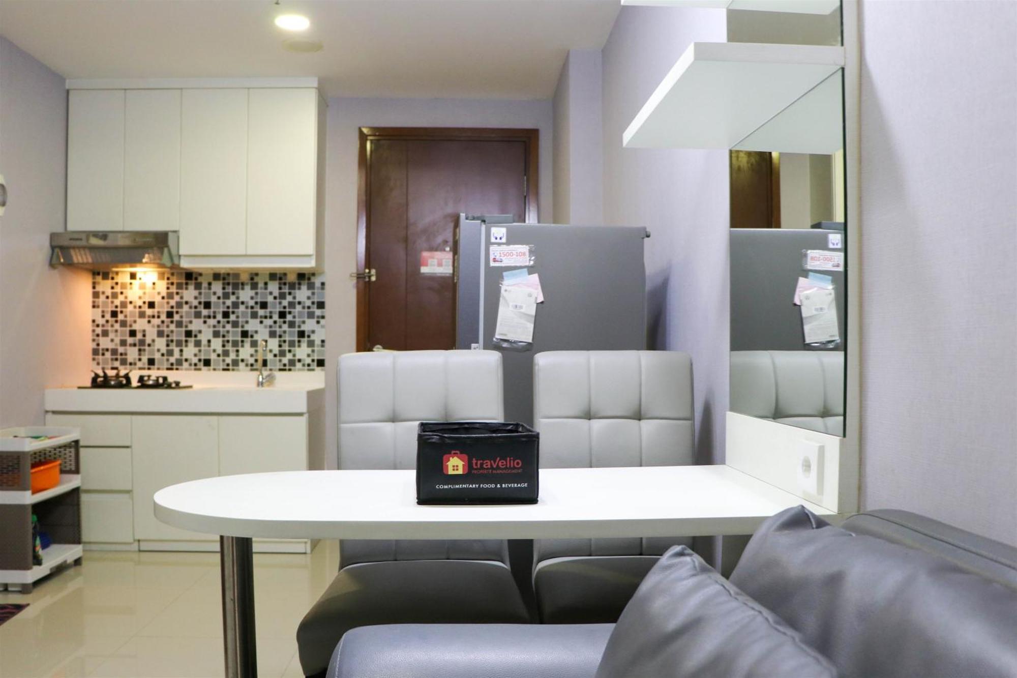 Minimalist And Warm 1br Signature Park Grande By Travelio Apartment *
