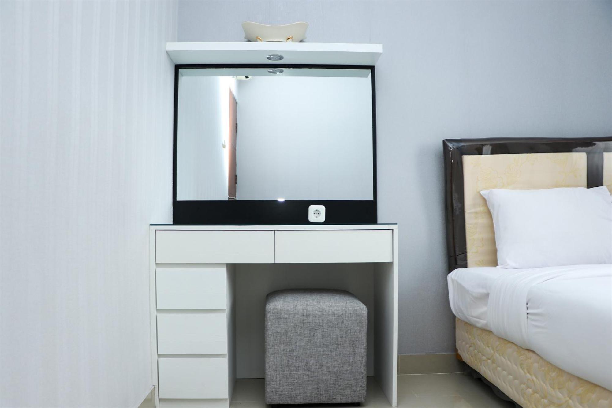 Apartment And Comfy 2br At Royal Olive By Travelio Jakarta
