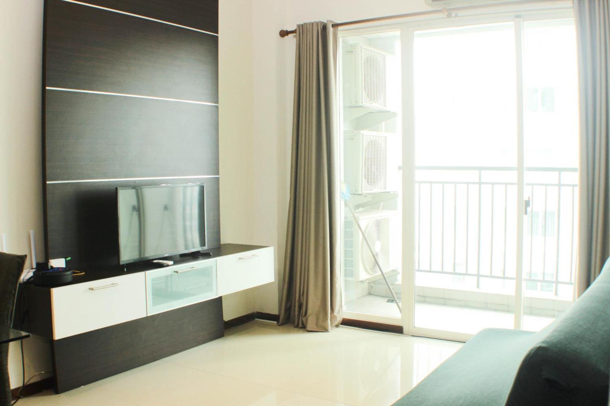 Great Location And Comfy 2br At Thamrin By Travelio Apartment