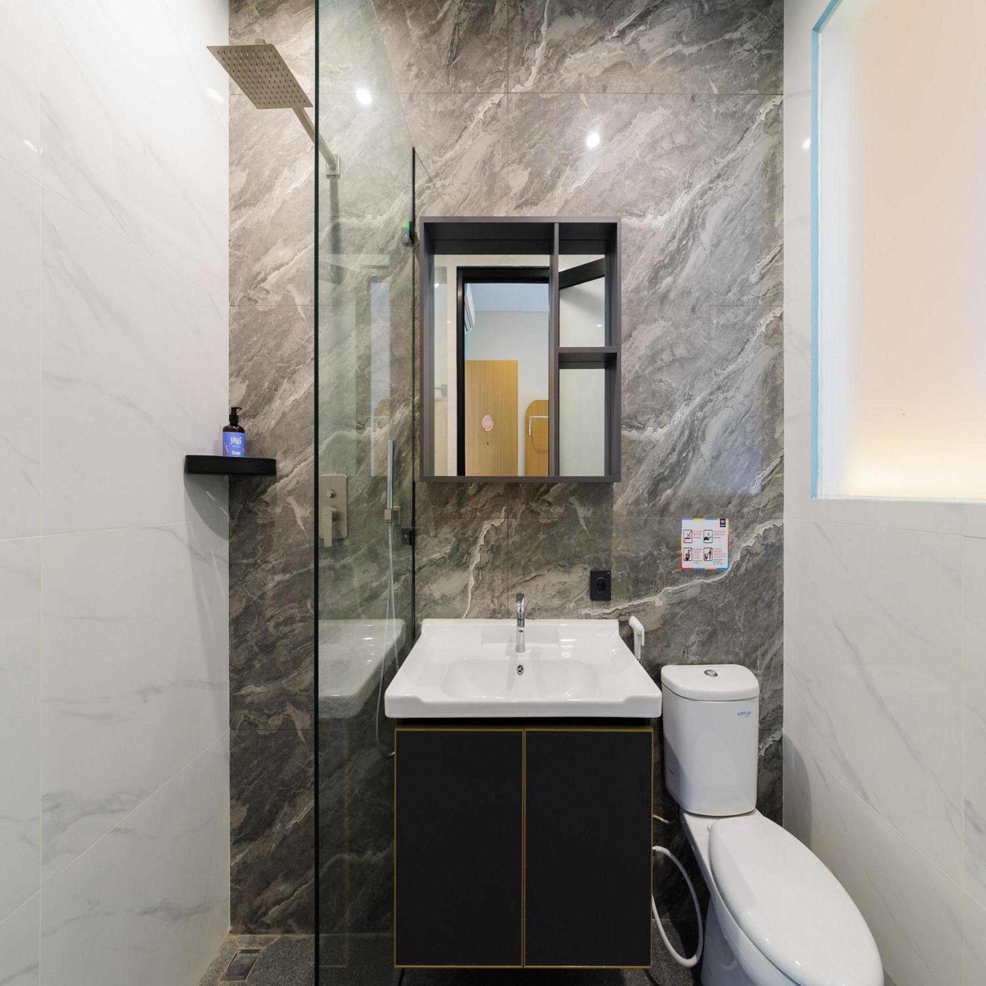 Hotel Sans Kedoya Jakarta