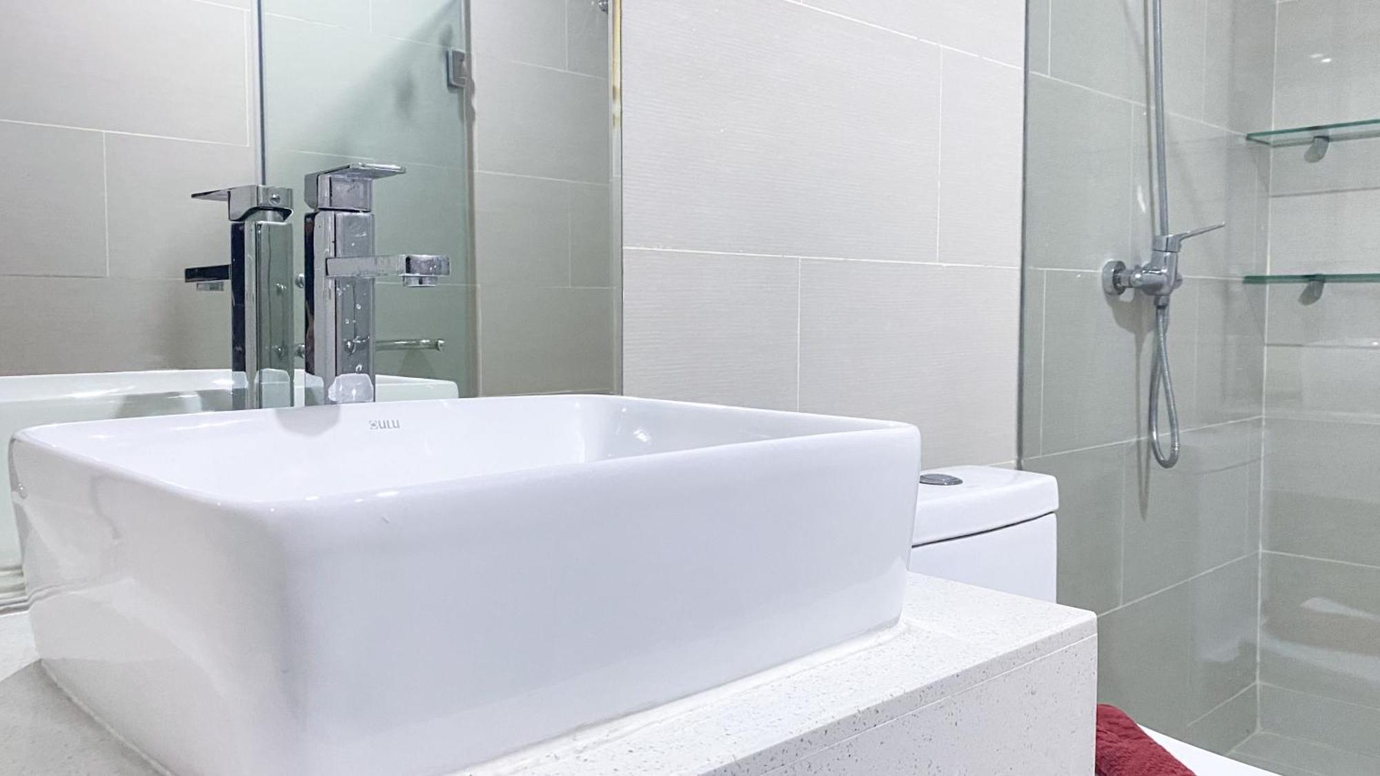 New And Minimalist 2br At Daan Mogot By Travelio Jakarta