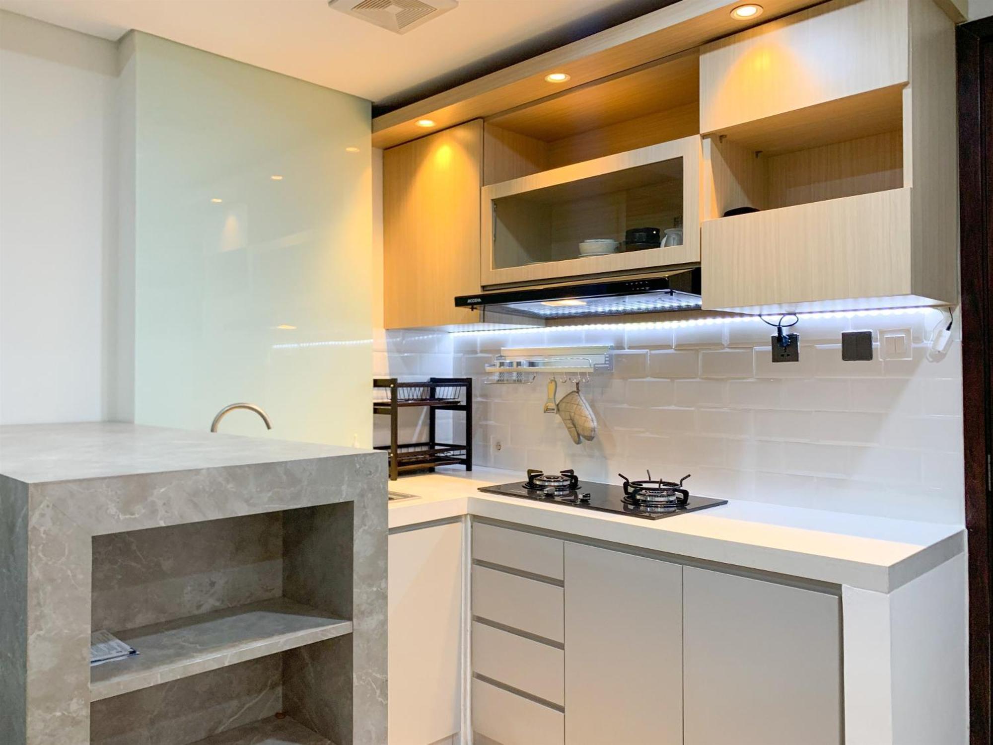 Apartment Comfort And Enjoy Living 2br At Daan Mogot By Travelio Jakarta