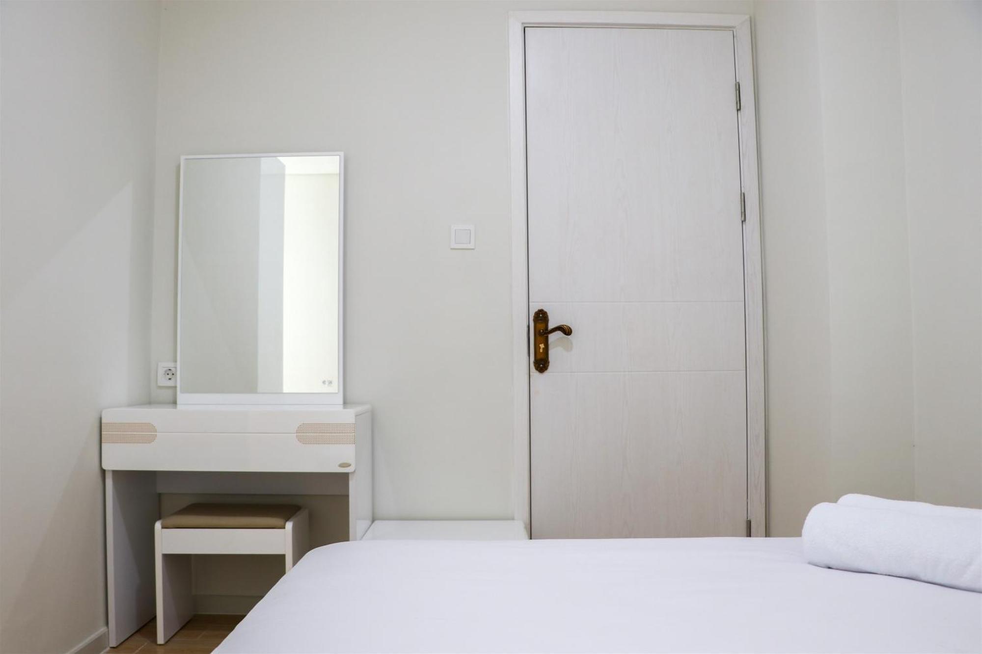 Brand New 2br At Daan Mogot By Travelio Apartment *