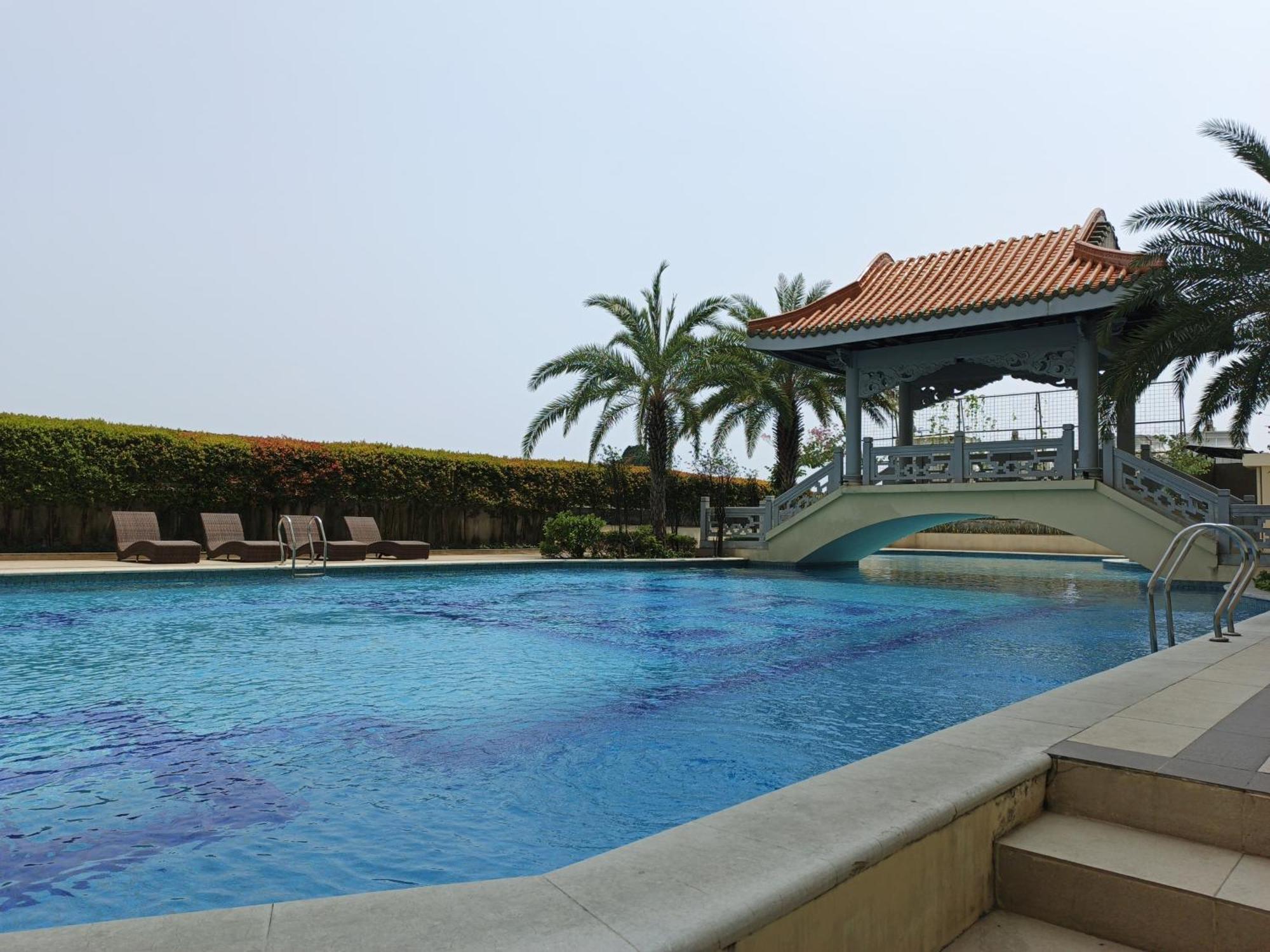 Gasthof 2br Lucky Tower Old Town Floor Jakarta