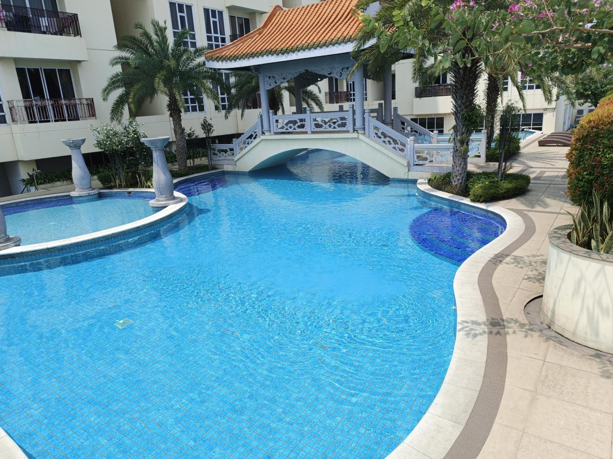 2br Lucky Tower Old Town Floor Gasthof Jakarta