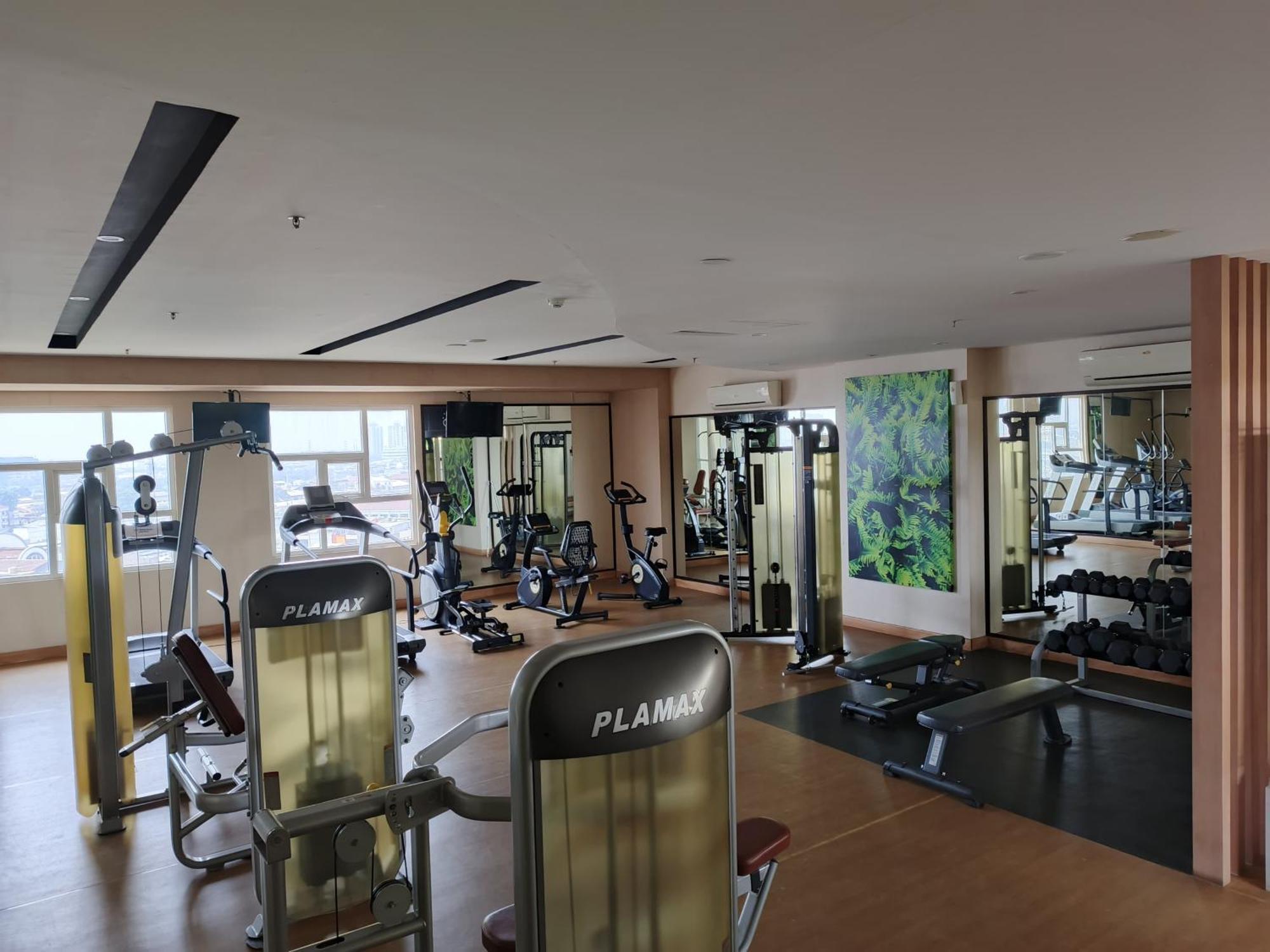 2br Lucky Tower Old Town Floor Jacarta