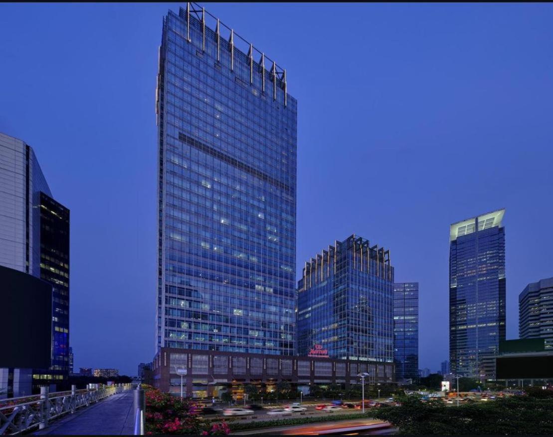 Two Bedrooms, Two Bathrooms, Fully Furnished, Executive * Jakarta