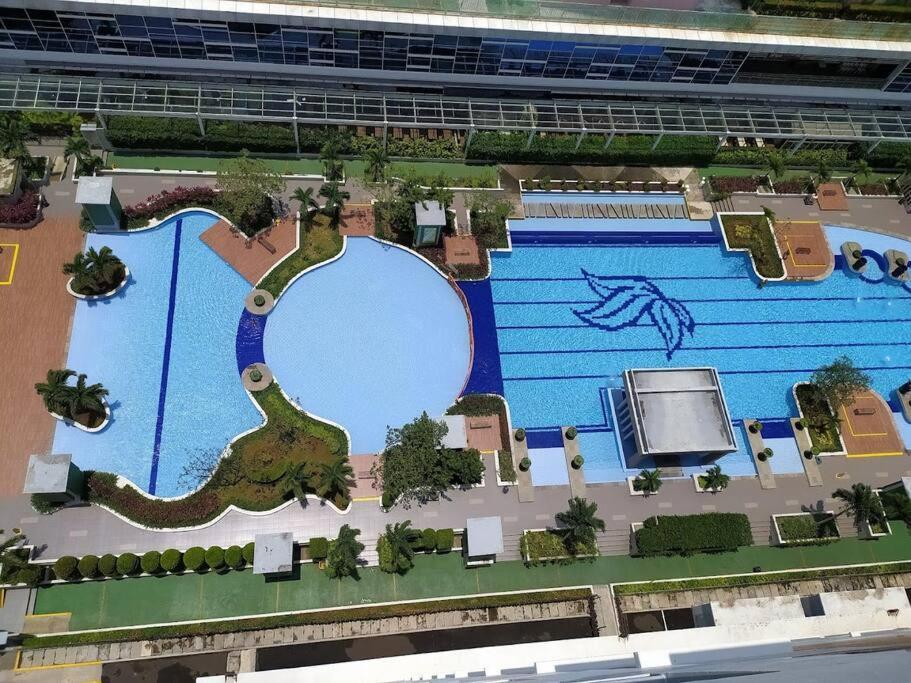 Apartemen 2br Pramuka With Pool & Wi-fi By 2ndhome *