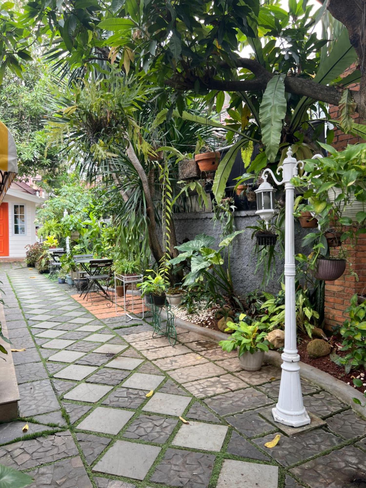 Ndalem Bu Fit Villa Jakarta