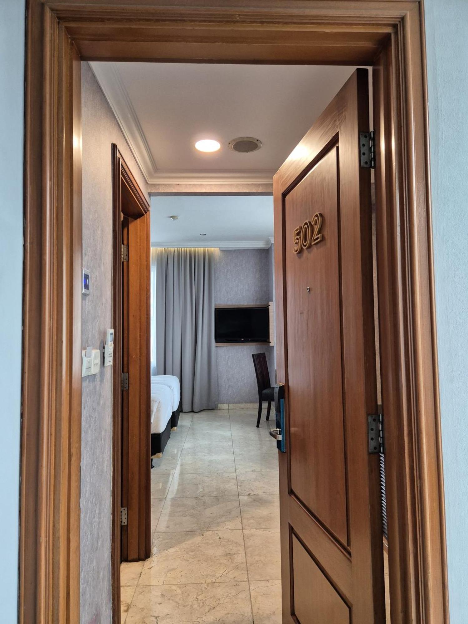 Giia Maluku Thamrin Hotel