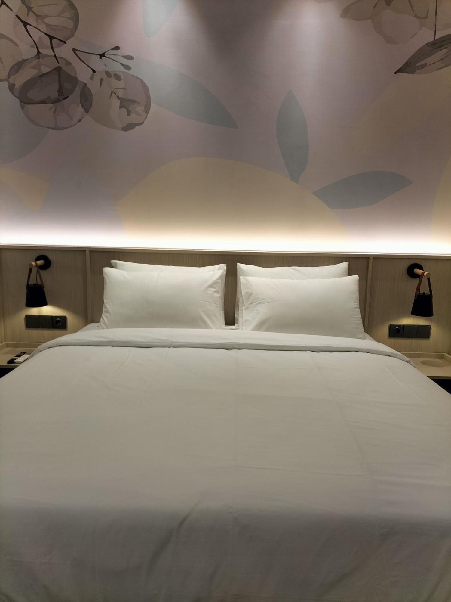 Hotel True Blue Menteng Jakarta