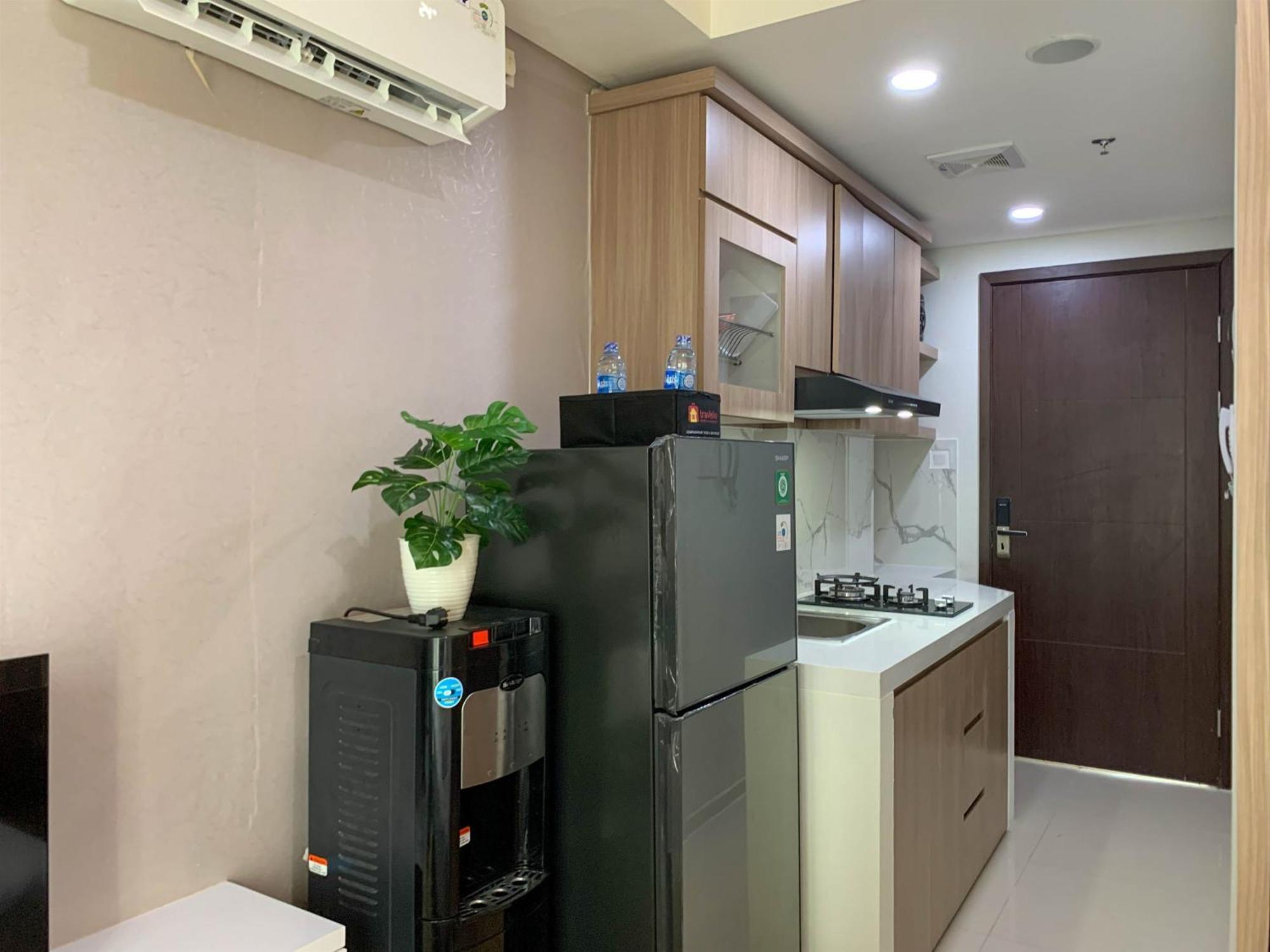 Brand New And Relaxing At Daan Mogot By Travelio Apartment