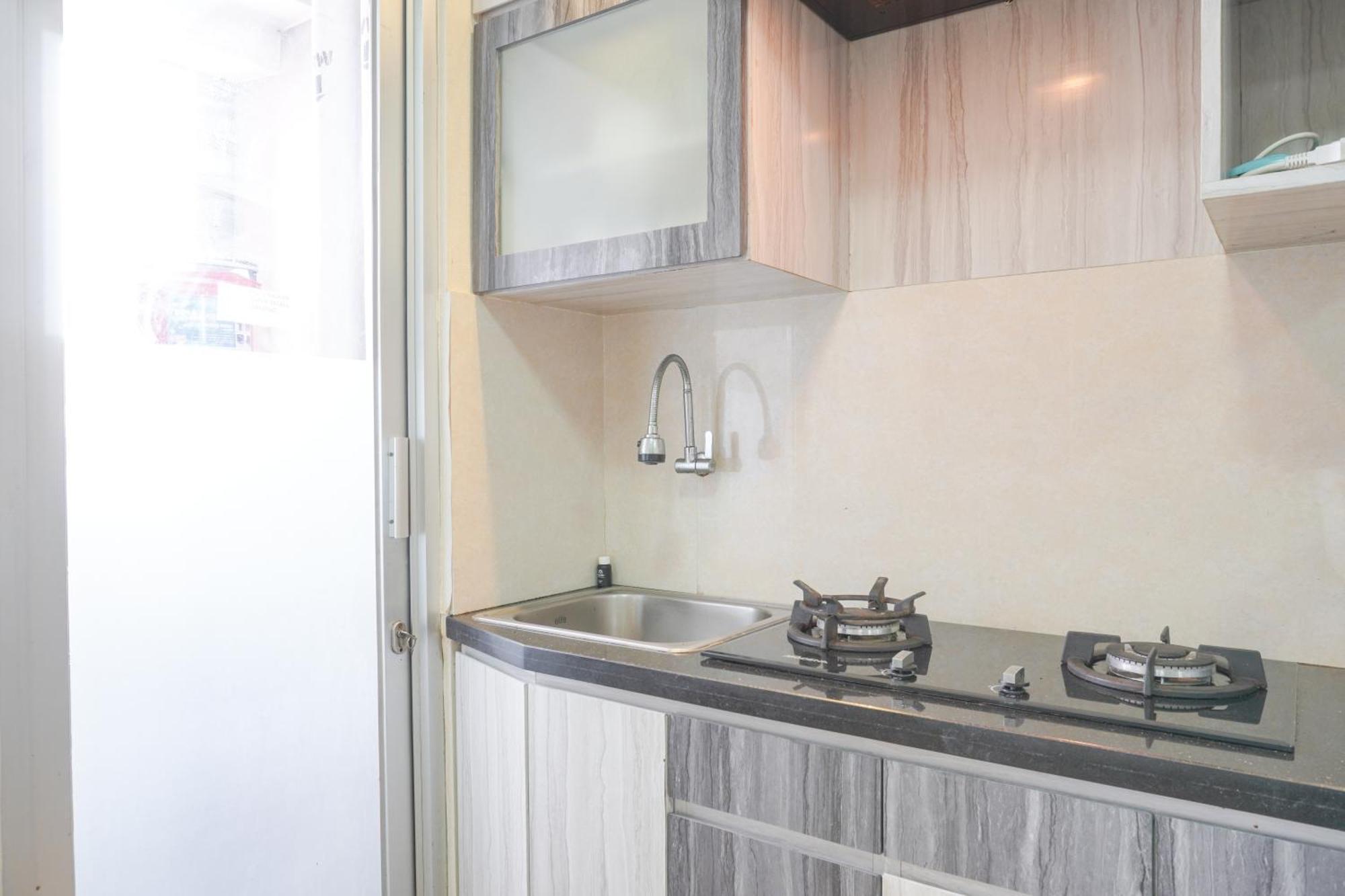 Apartment Modern And Large 2br Bay Pluit Facing Spectacular Sea View By Travelio *