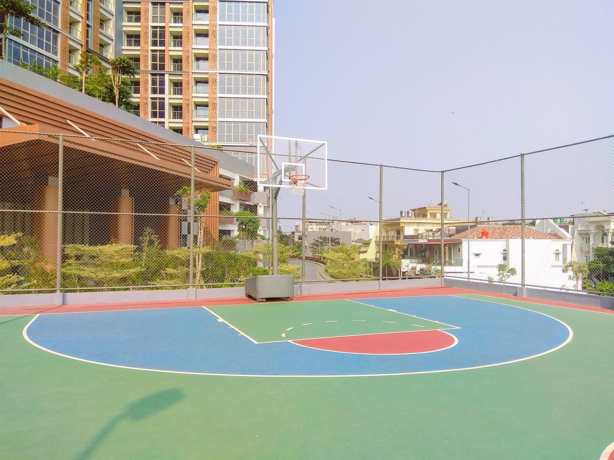 Apartment Stylish 1br At Gold Coast By Travelio Jakarta
