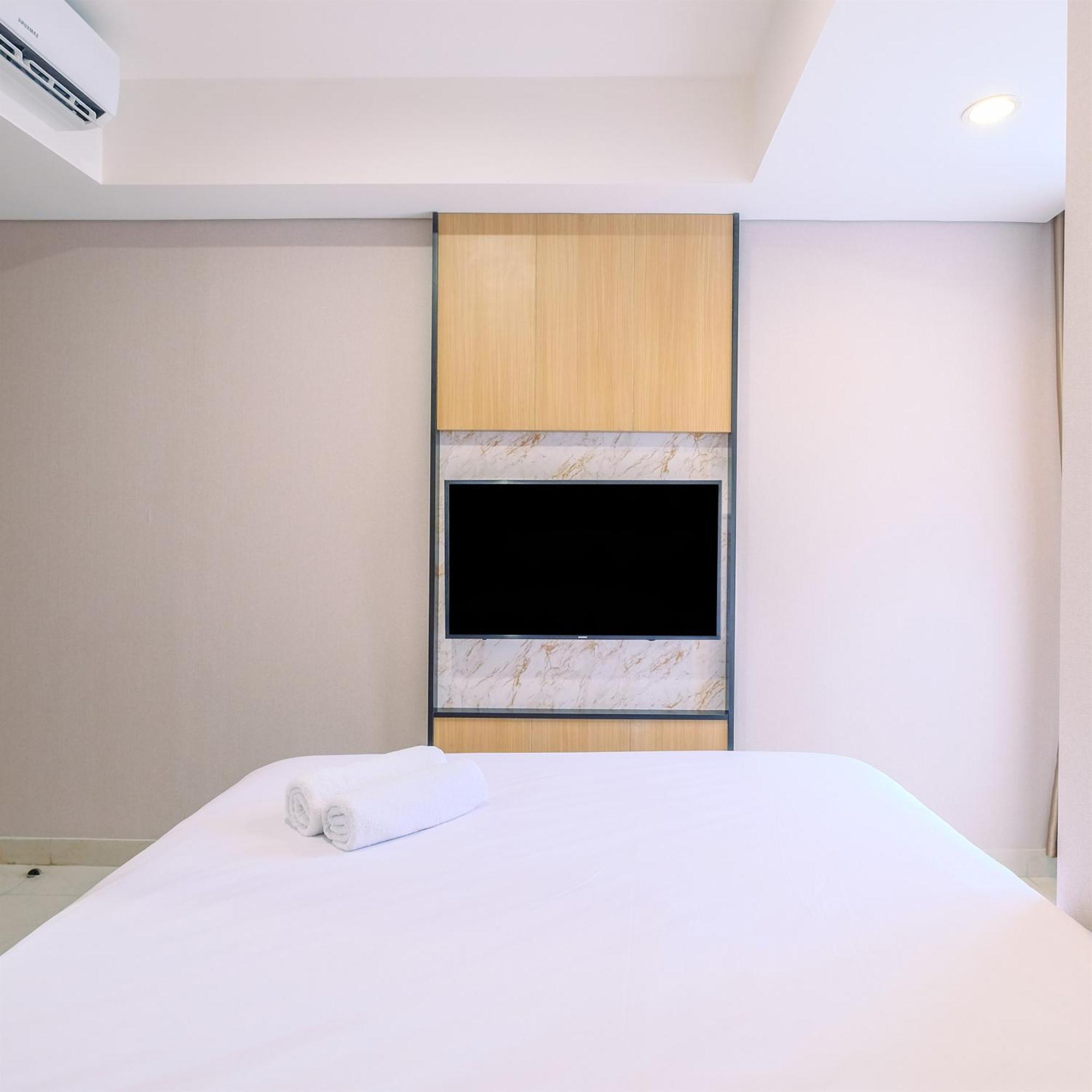 Apartment Stylish 1br At Gold Coast By Travelio