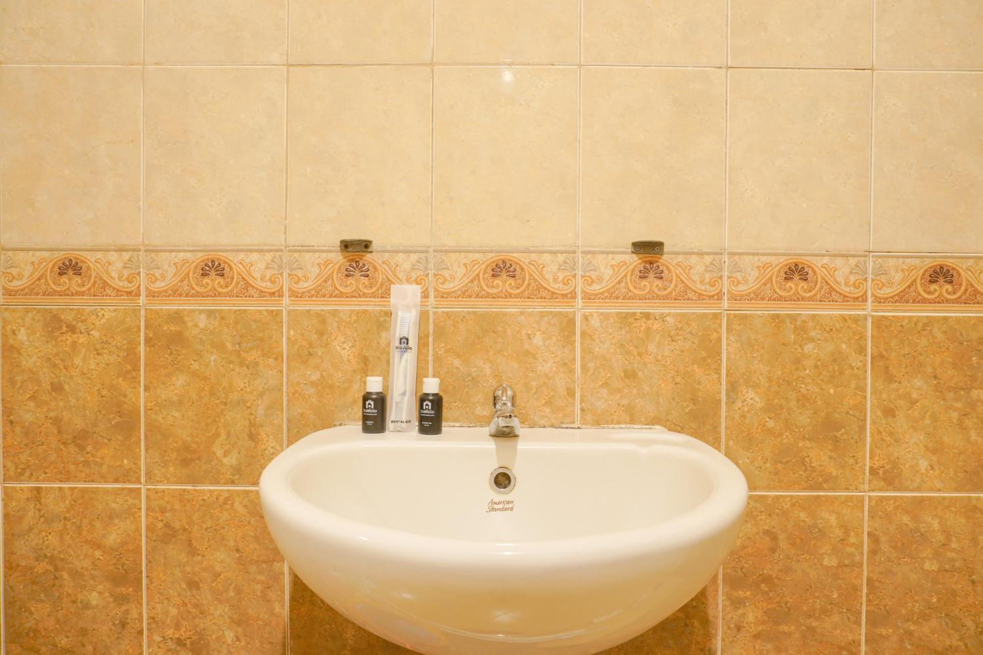 Cozy And Simply Look 2br At 12nd Floor Puri Garden By Travelio Apartment Jakarta