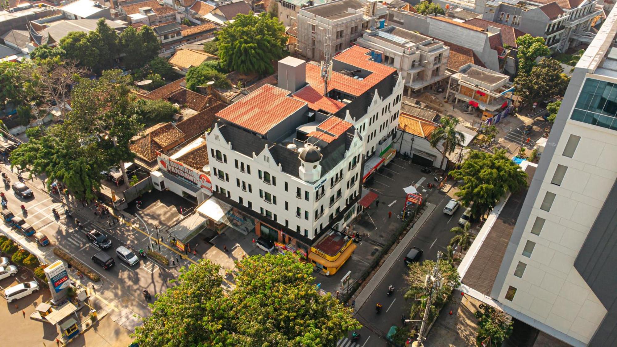 True Blue Menteng Hotel