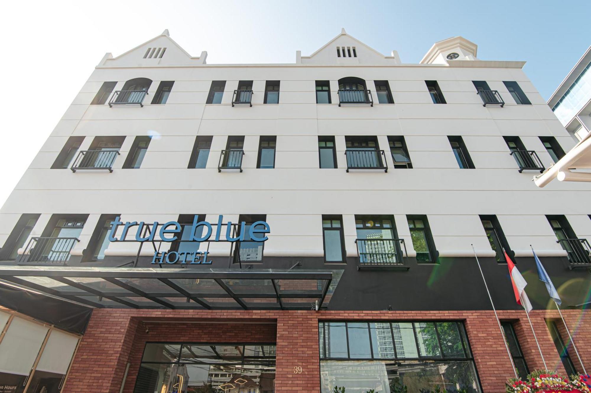 True Blue Menteng Jakarta