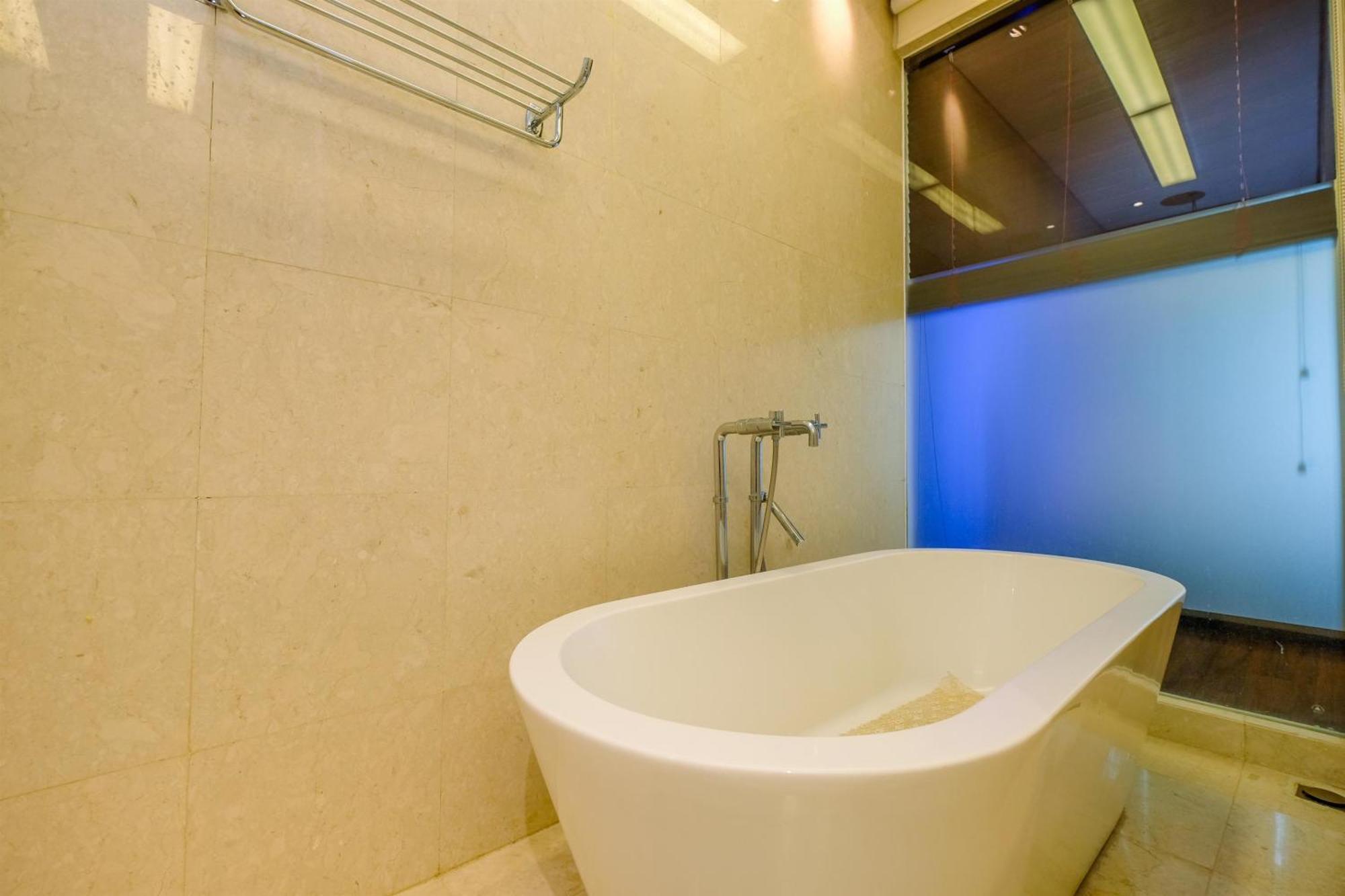 Homey Penthouse 3br With Extra Kemang Village By Travelio *
