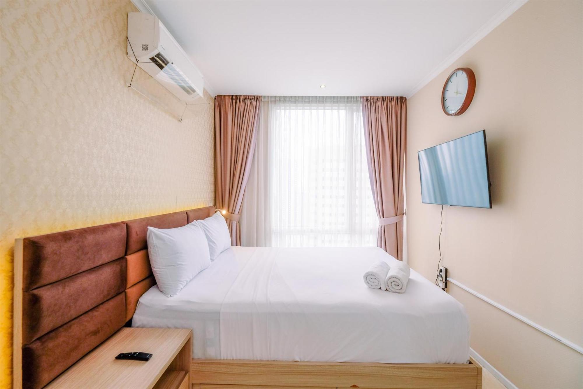 Apartment Elegant And Comfort 2br At Fx By Travelio *