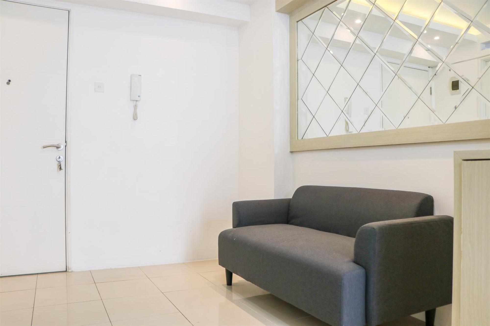 Comfort And Modern 2br At Bassura By Travelio Apartment