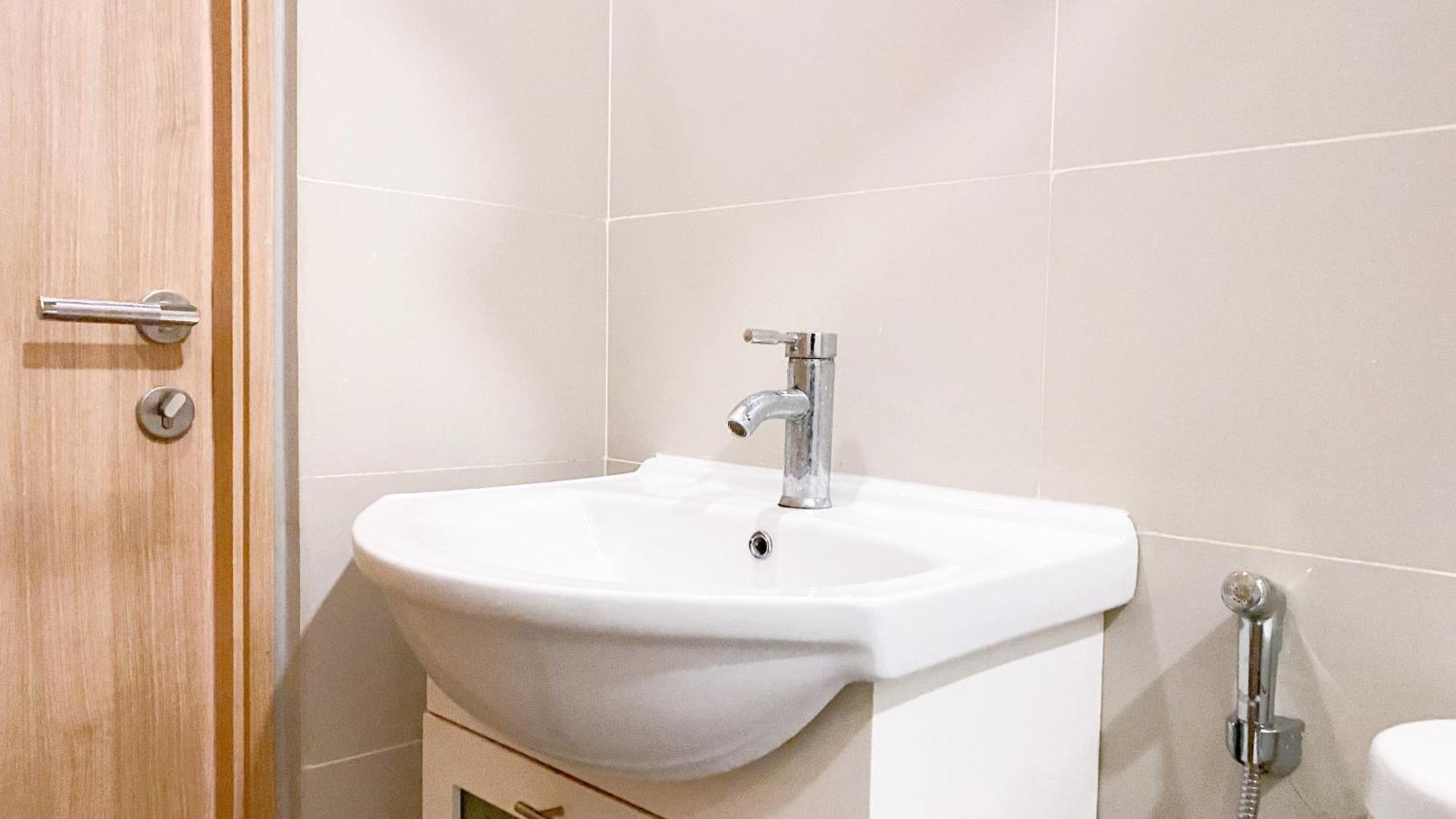 Apartment Comfy And Spacious 2br Loft Maqna By Travelio