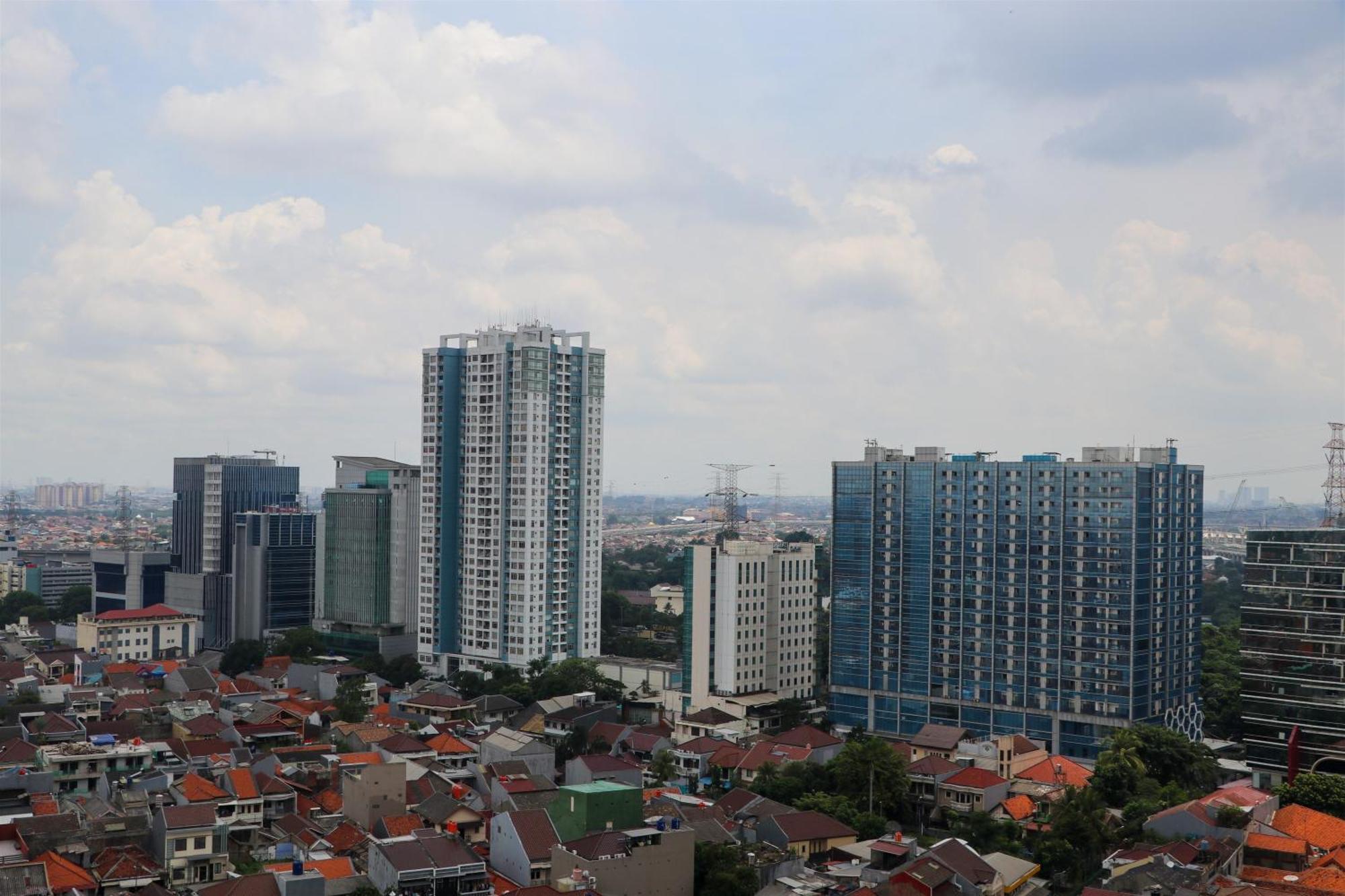 Fancy And 1br At H By Travelio Jakarta