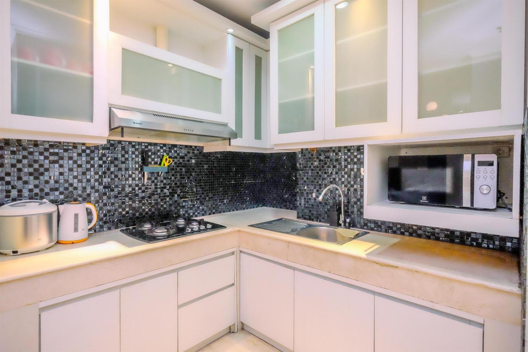 Elegant And Comfort 2br At Fx By Travelio