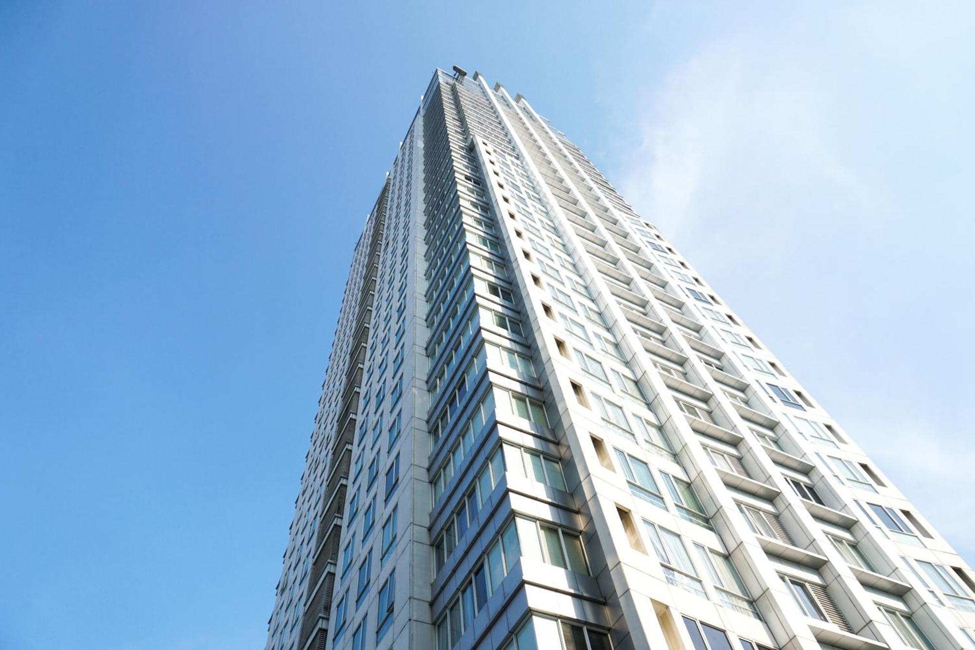 Elegant And Comfort 2br At Fx By Travelio Apartment *