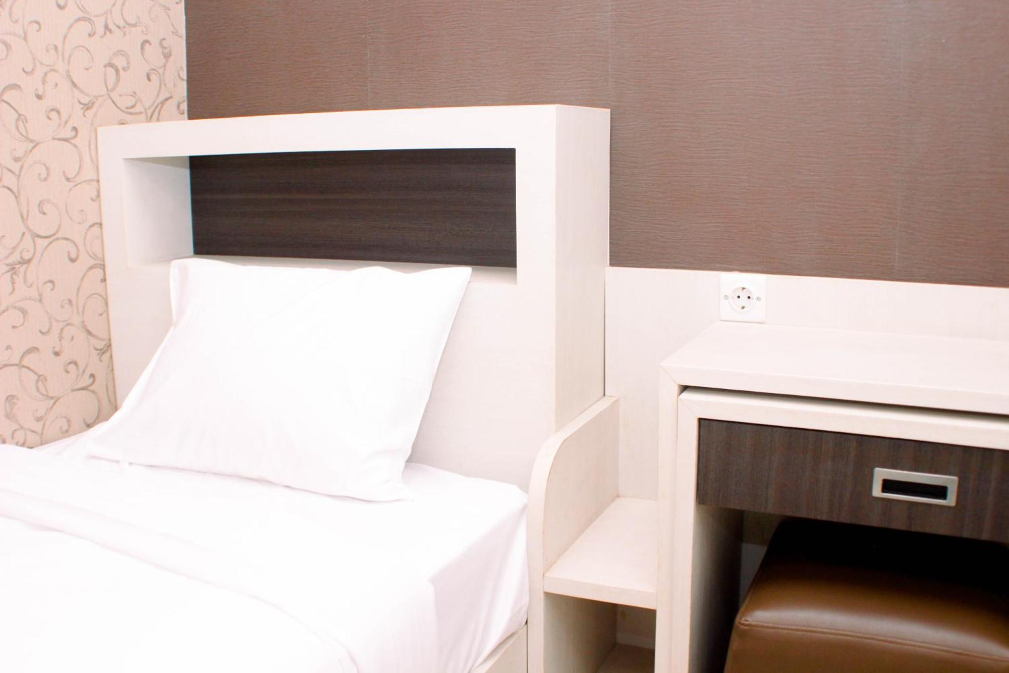 Apartment And Strategic 2br At Pramuka By Travelio Jakarta