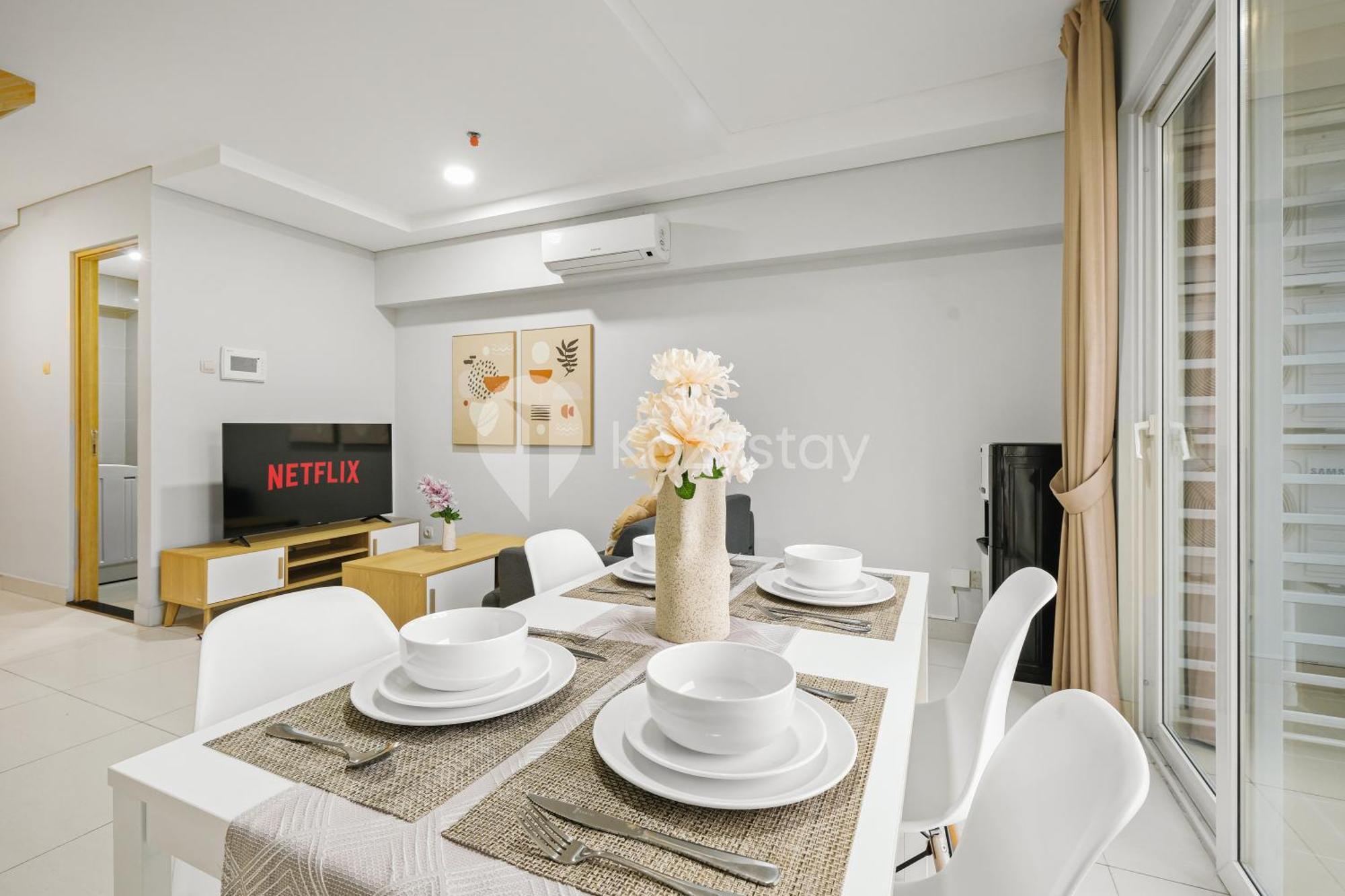 Magnolia By Kozystay - Kebon Jeruk Apartment *