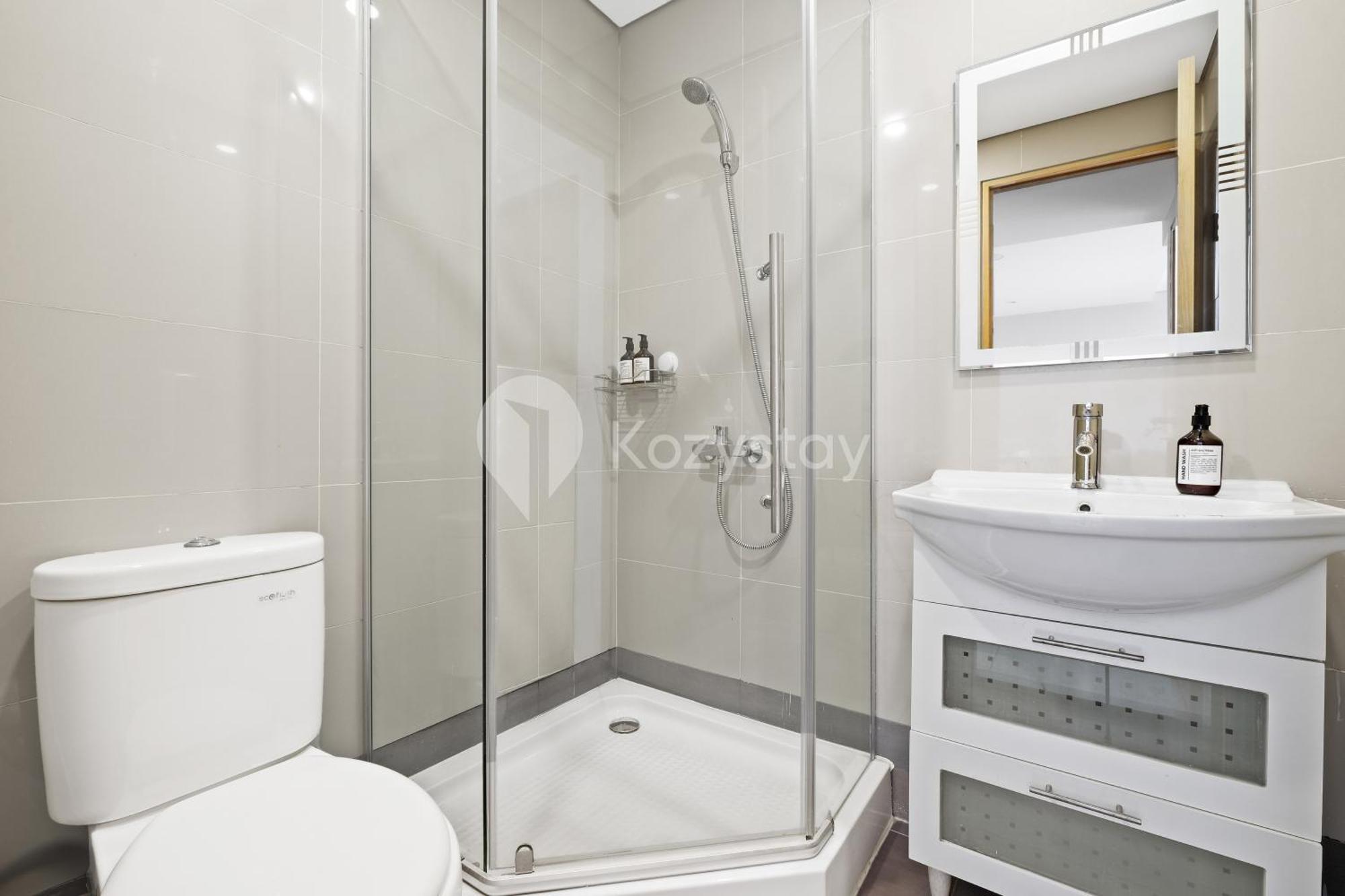 Apartment Magnolia By Kozystay - Kebon Jeruk *