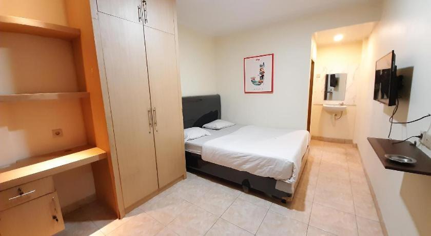 Hotel Taisir Near Palmerah Mitra Reddoorz Jakarta