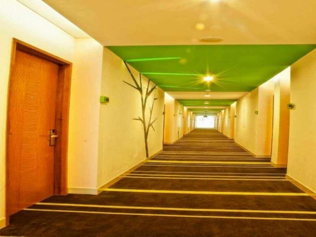 Pomelotel Patra Kuningan 3* Jakarta