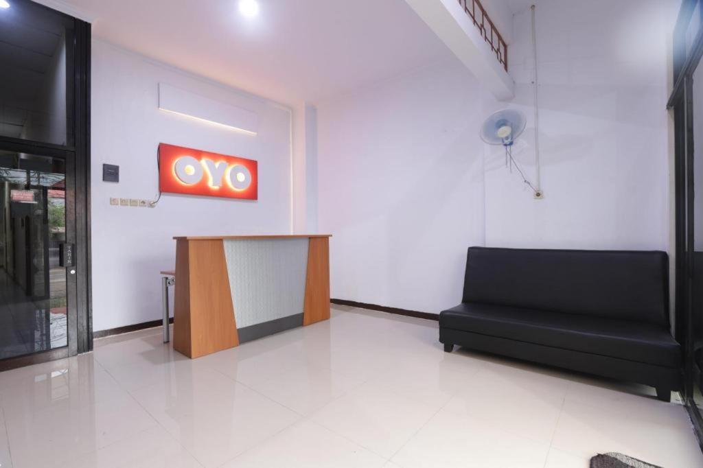 Oyo 176 Virgo Jakarta