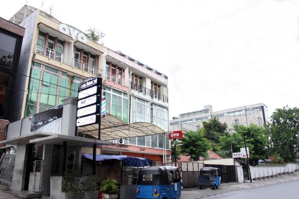 Oyo 176 Virgo Jakarta