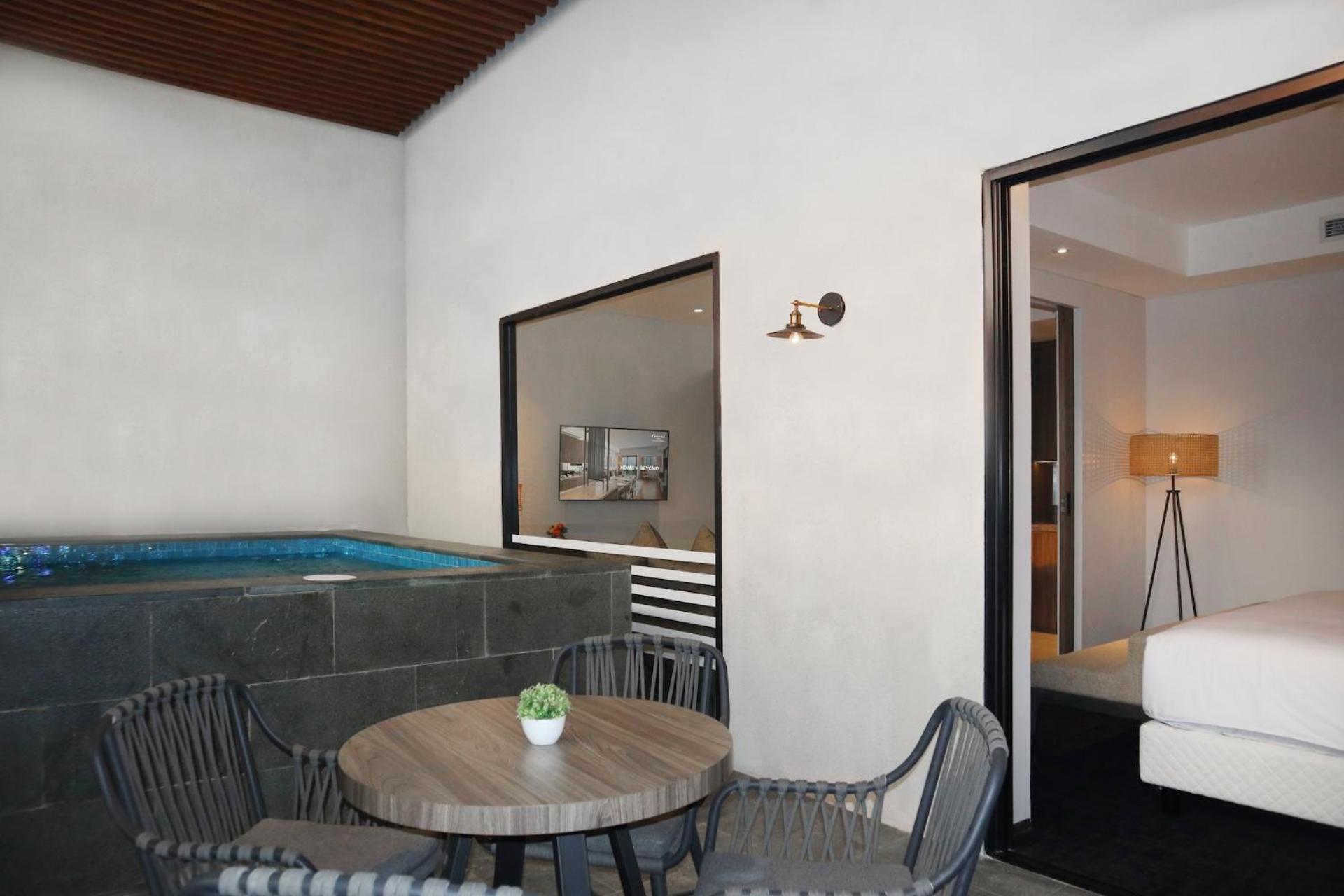 Oakwood Kuningan 4*